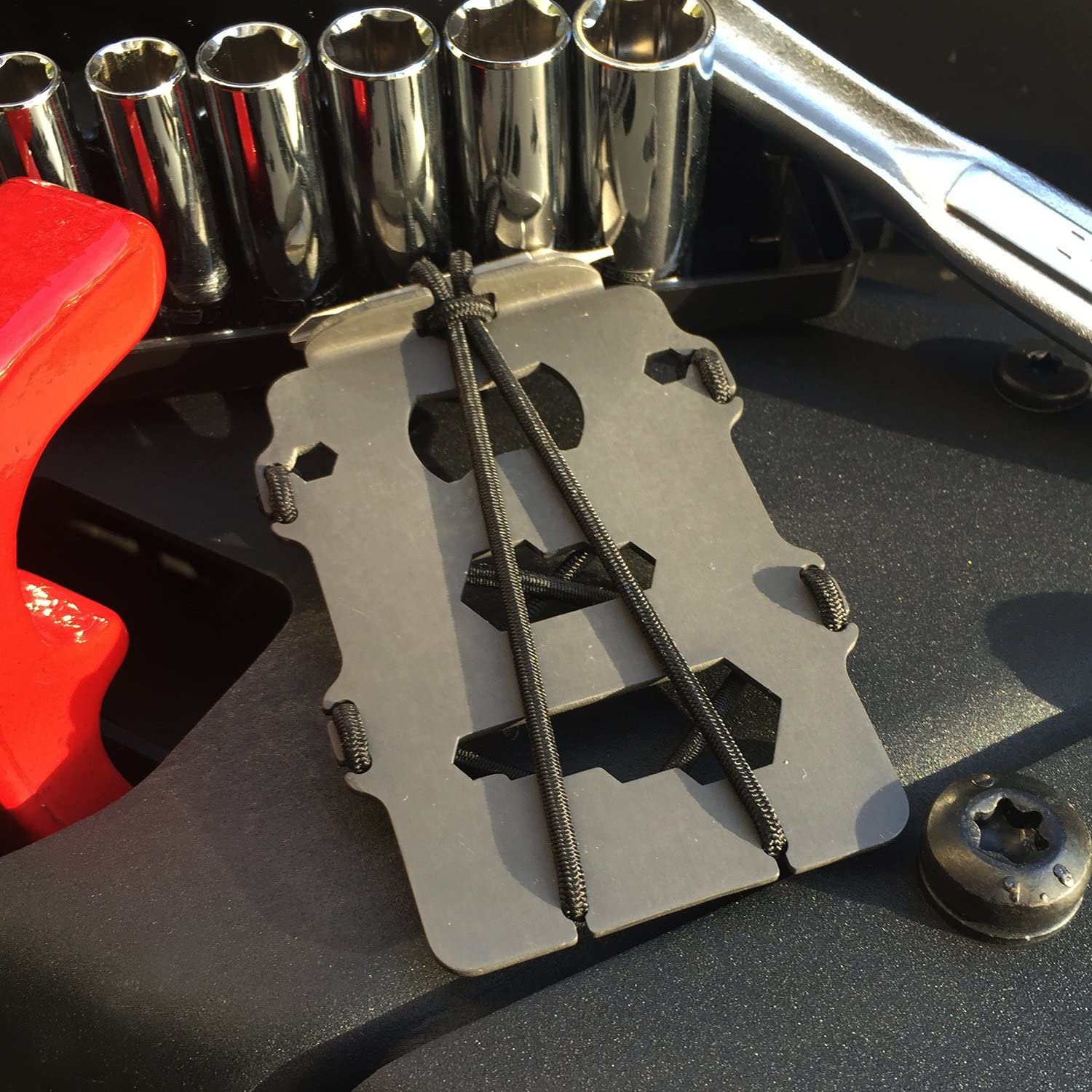 Cache Tool on a toolbox